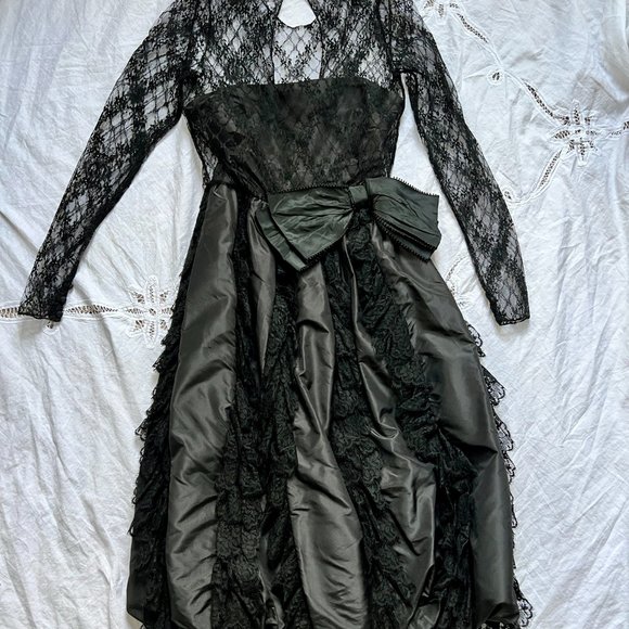 Vintage 80s Bill Blass black lace party dress silk taffeta formal dress - Picture 5 of 9